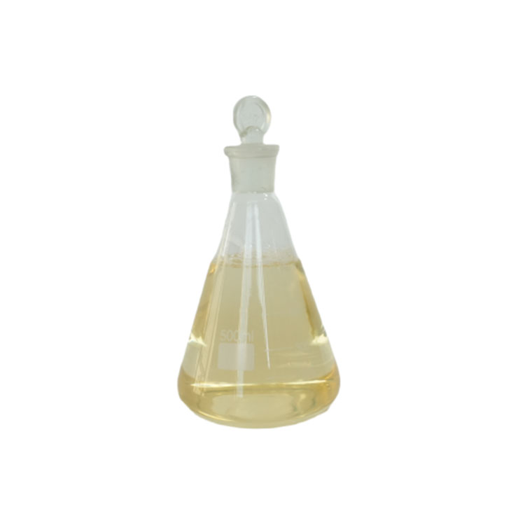 Soluzione concentrata in schiuma resistente all'alcool